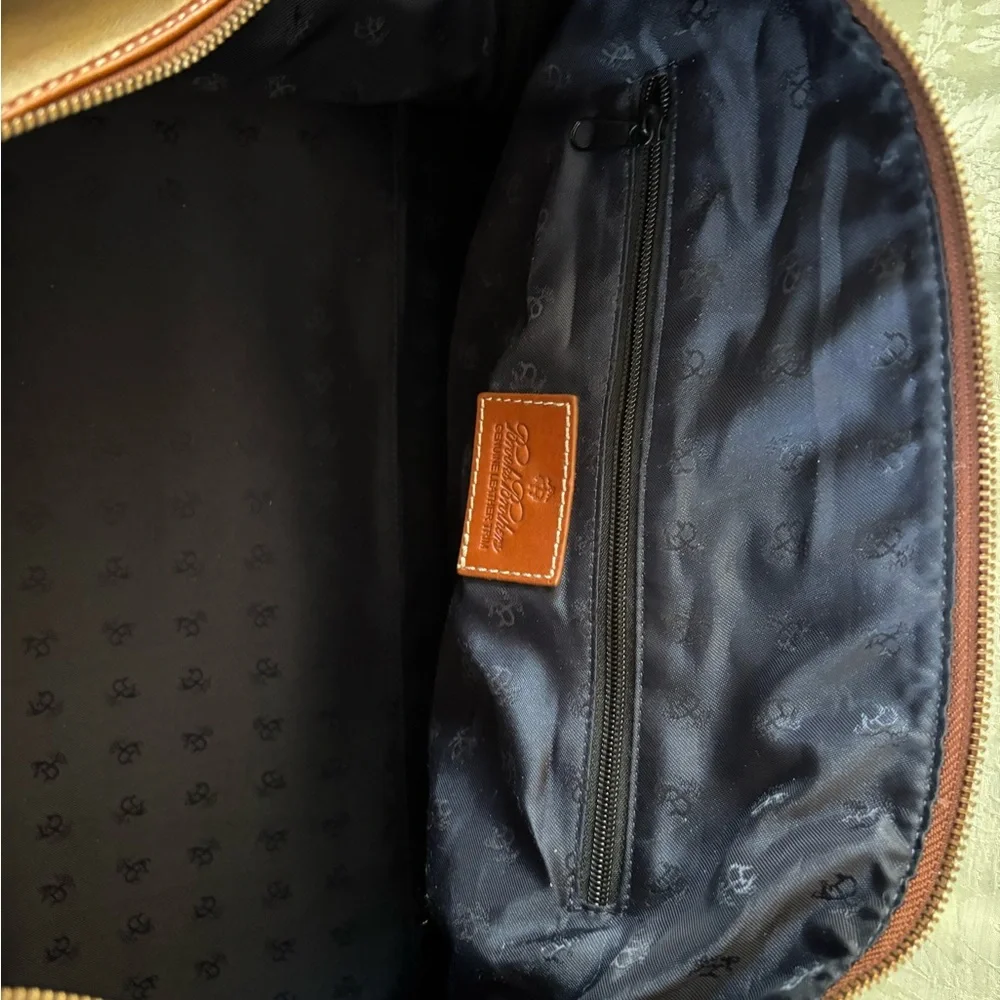 NWOT Brooks Brothers Mens Khaki Canvas and Leather Trim Zip Close Shoulder Bag